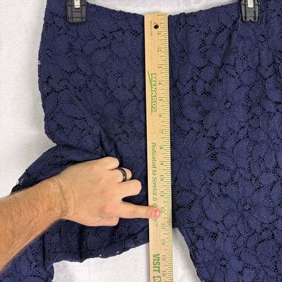 Free People Blue Eyelet Floral Pull On Bootcut Pants Size Medium - Picture 5 of 11